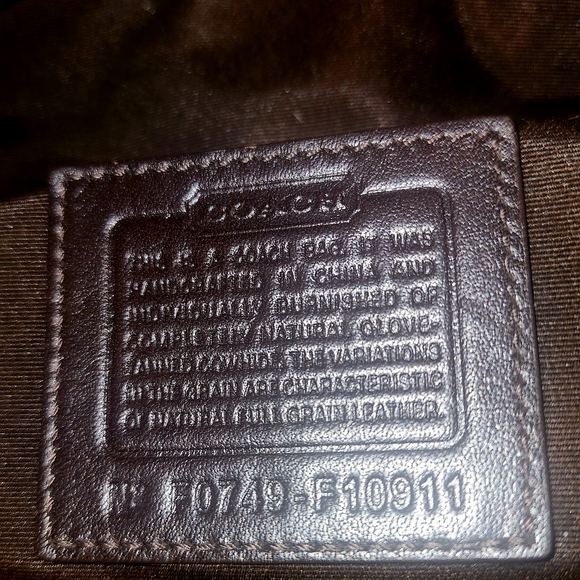 Coach Soho Leather Shoulder Bag 10911 - Picture 13 of 14